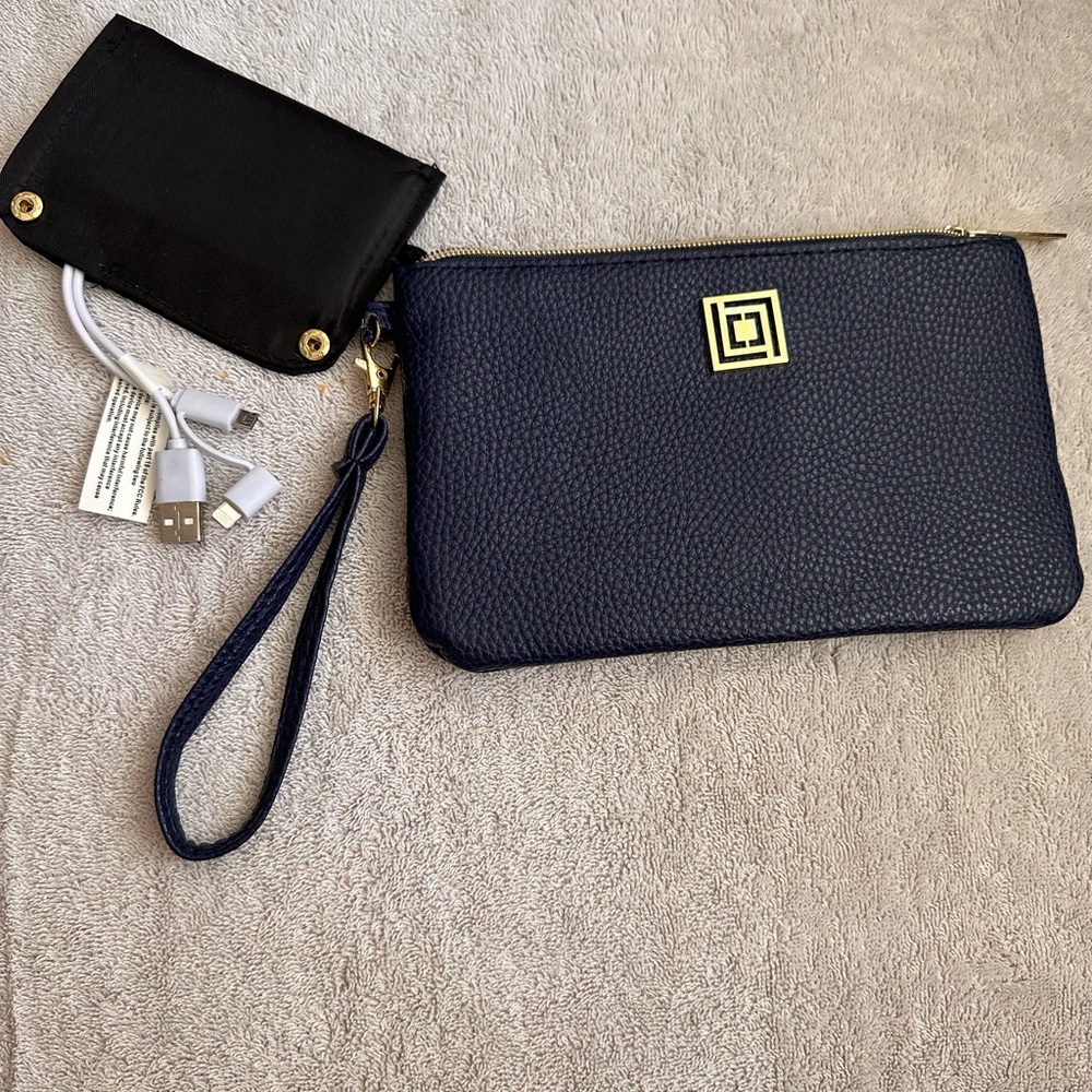 Liz Claiborne Charger Purse